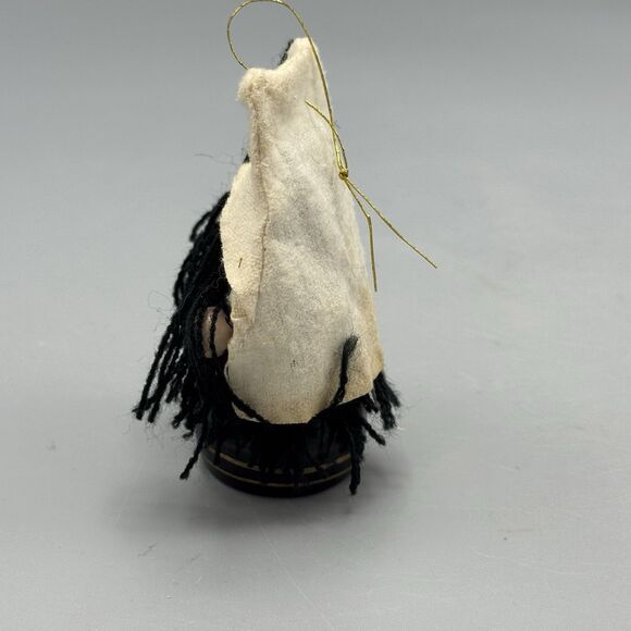 Vtg Wooden Girl Christmas Tree Ornament Handpainted Hat Yarn Hair Black 3" - Picture 4 of 9